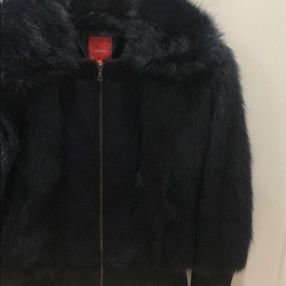 Saks fifth ave coat. Size 6 - Picture 3 of 6